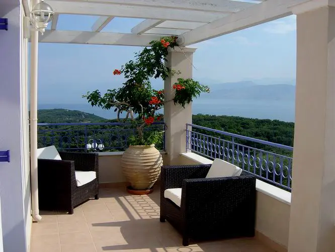 Villa Of 296 M² In Corfu