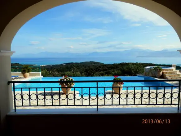 Villa Of 296 M² In Corfu