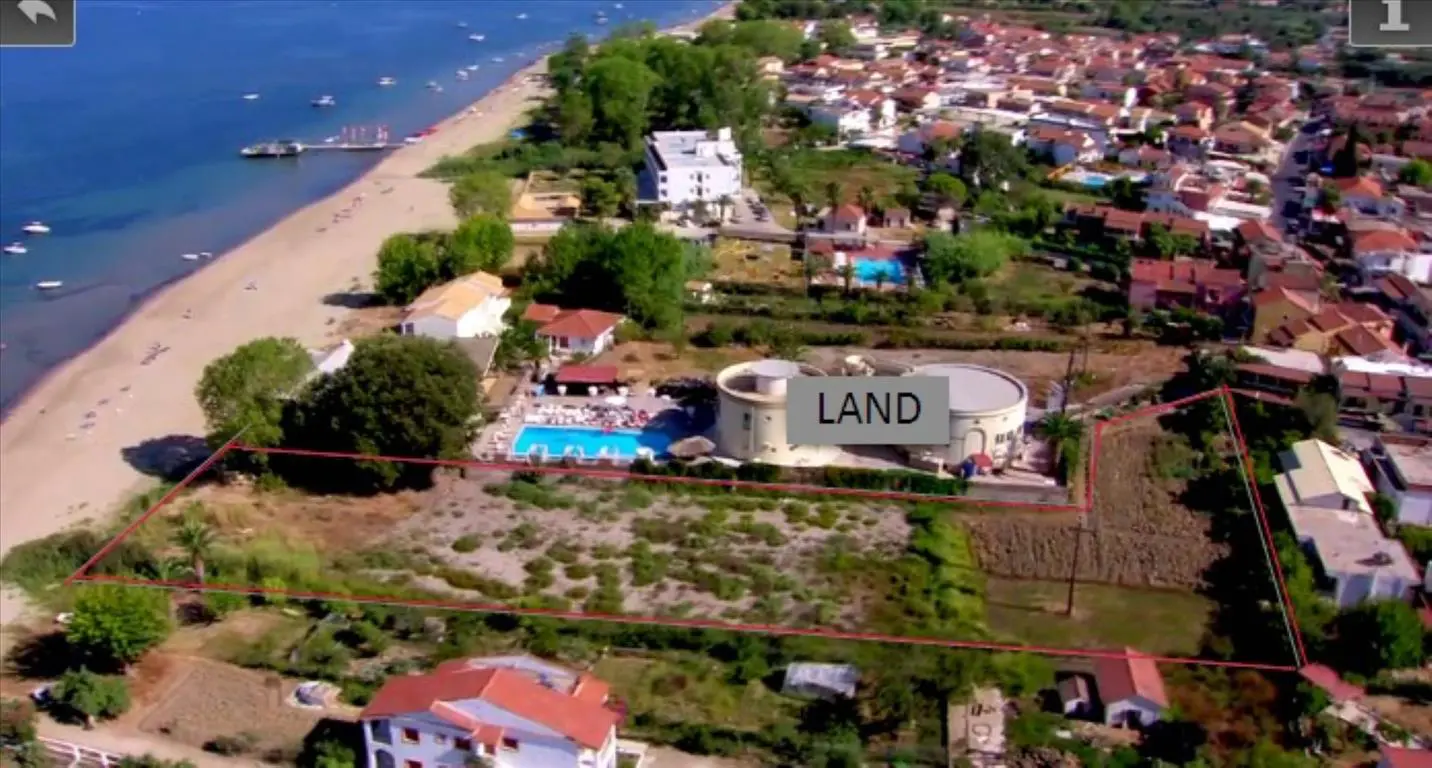Land Of 4451 M² In Corfu