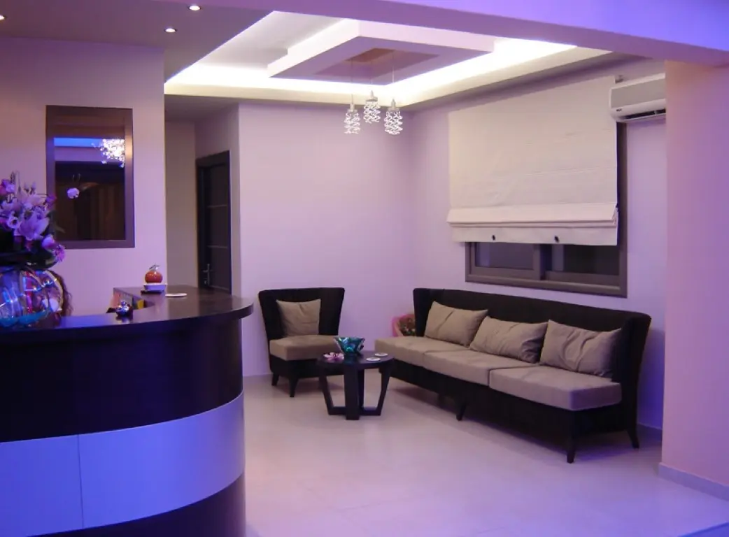 Hotel Of 2500 M² In Eastern Peloponnese