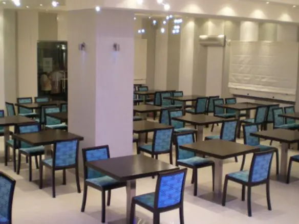 Hotel Of 2500 M² In Eastern Peloponnese