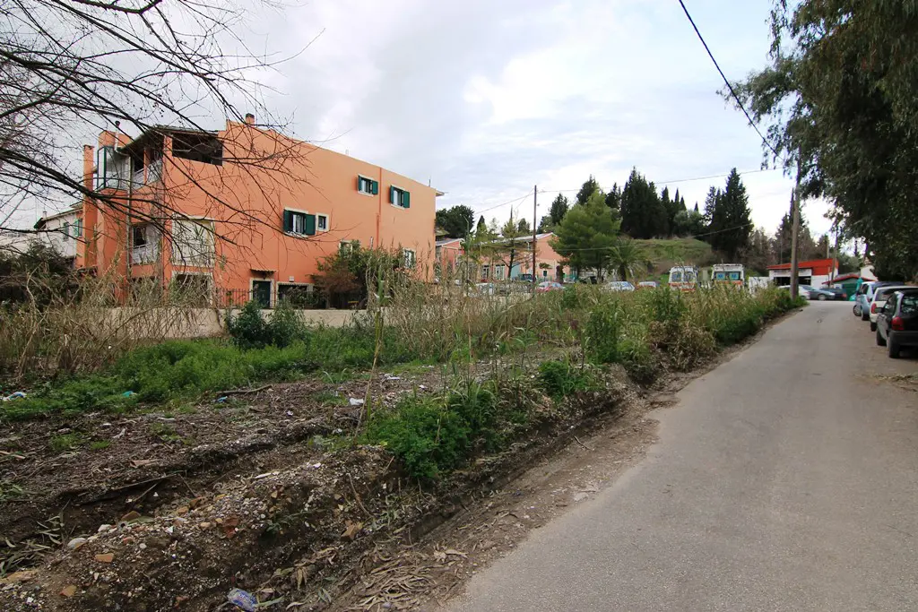 Land Of 870 M² In Corfu
