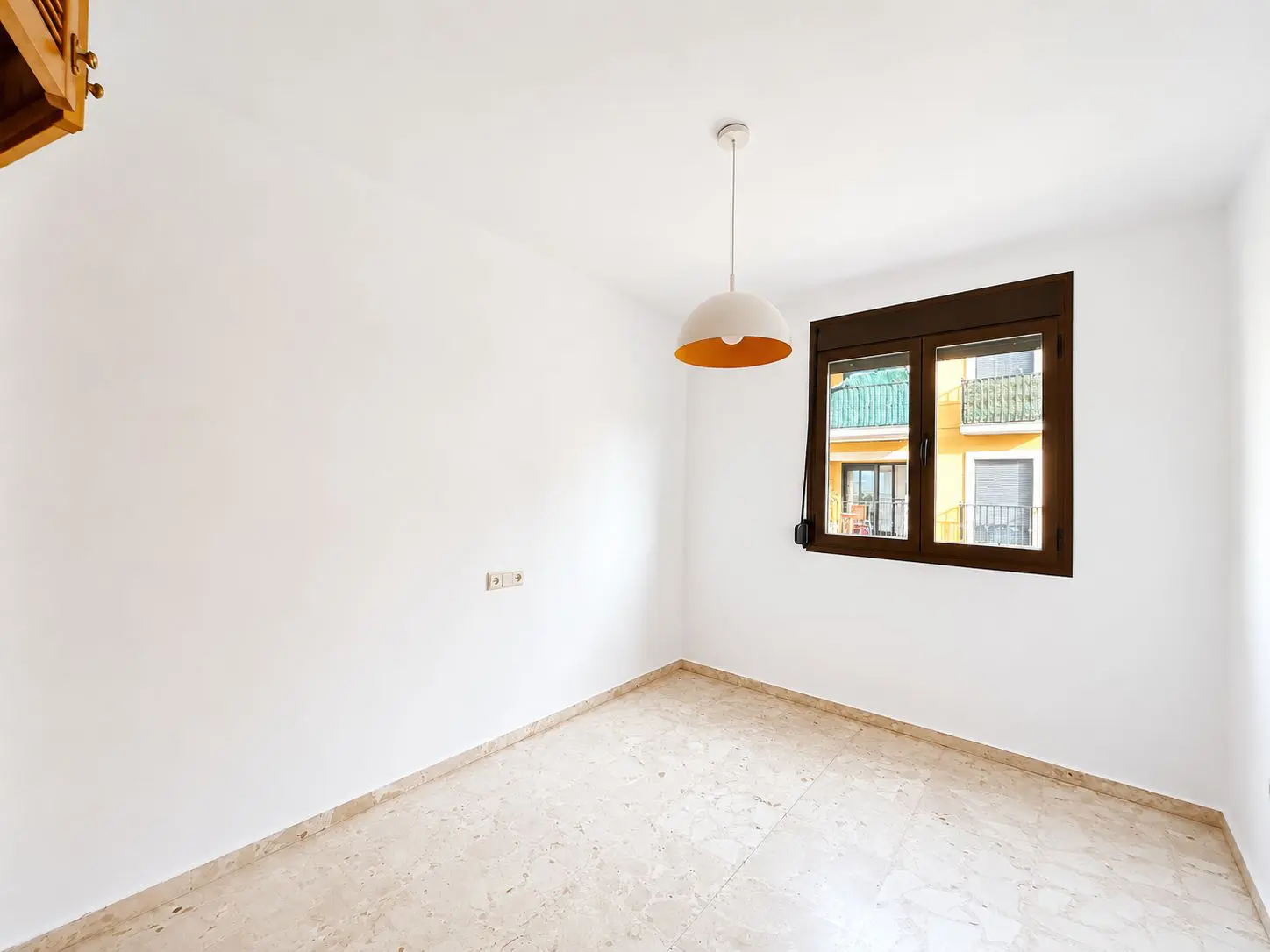 Apartment Of 130 M² In Spain
