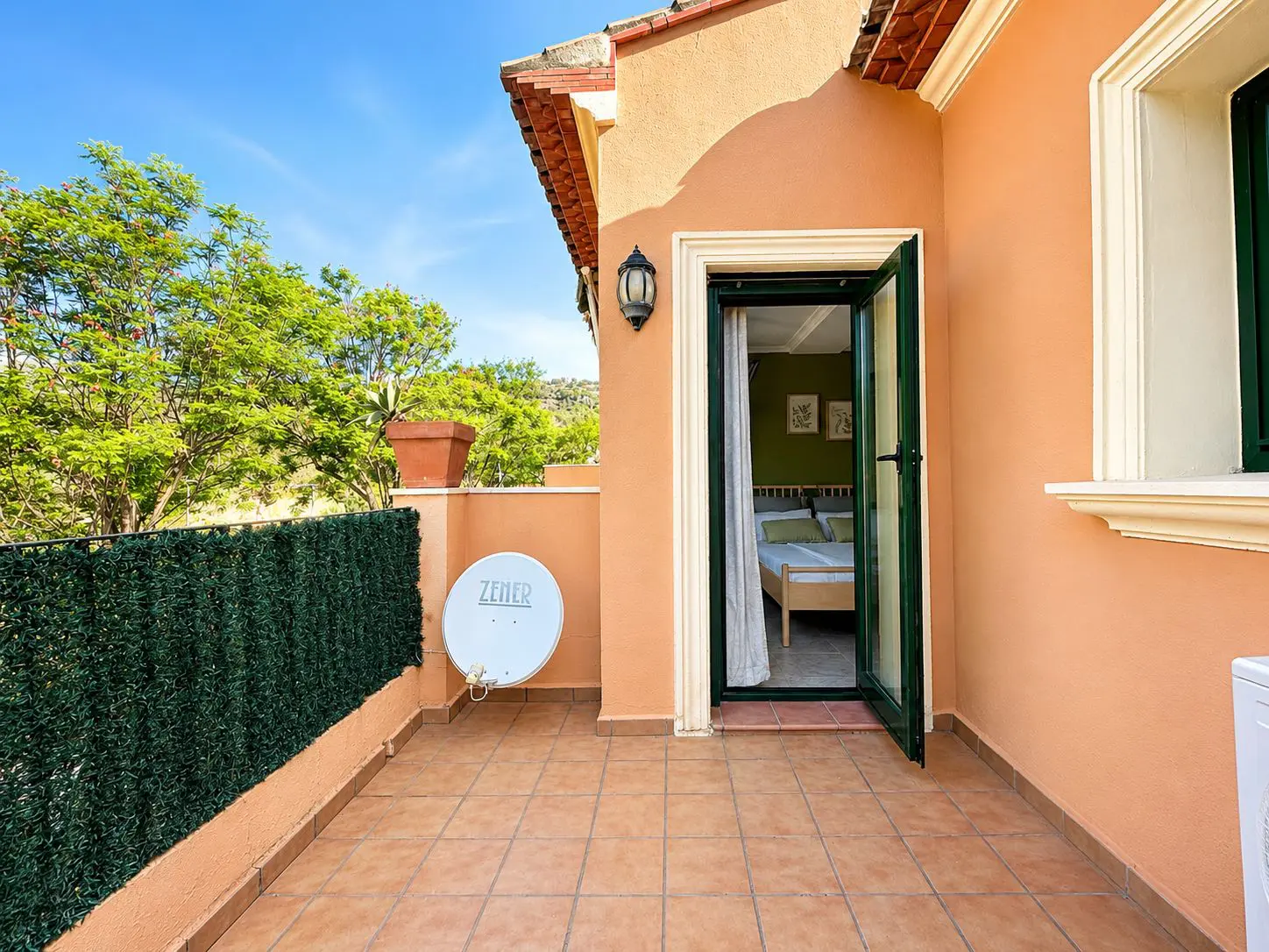 Terraced House Of 145 M² In Spain