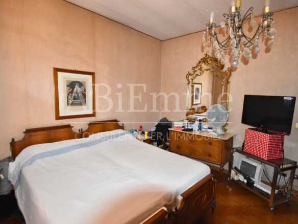 Villa Of 230 M² With Garden In Cavallermaggiore