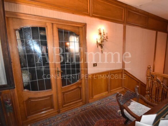 Villa Of 230 M² With Garden In Cavallermaggiore