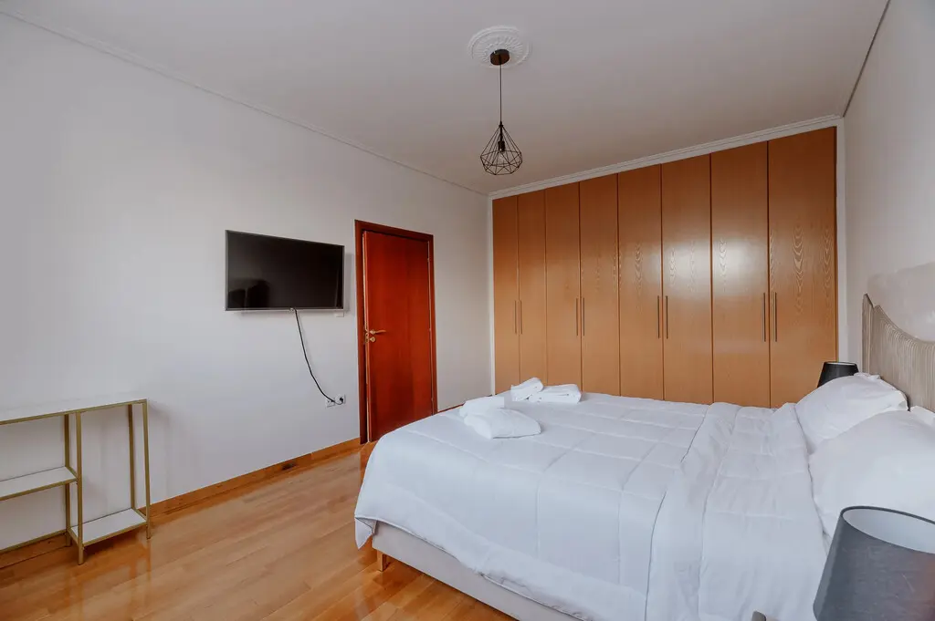 Villa Of 810 M² In Athens