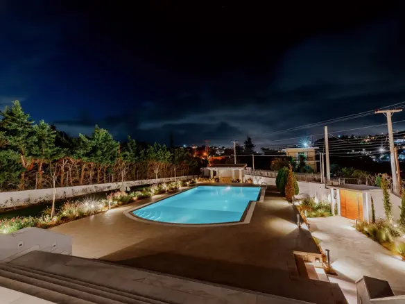 7-bedroom Villa In Kalivia Thorikou, Greece (810 M²)