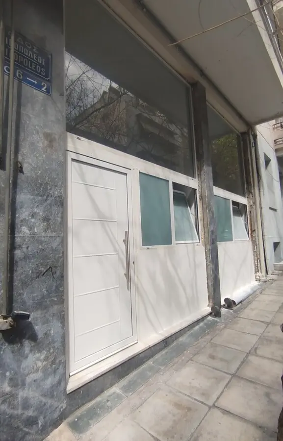 3-bedroom Flat In Patisia, Greece (94 M²)
