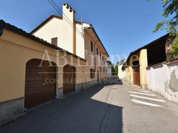 Villa Of 230 M² With Garden In Cavallermaggiore