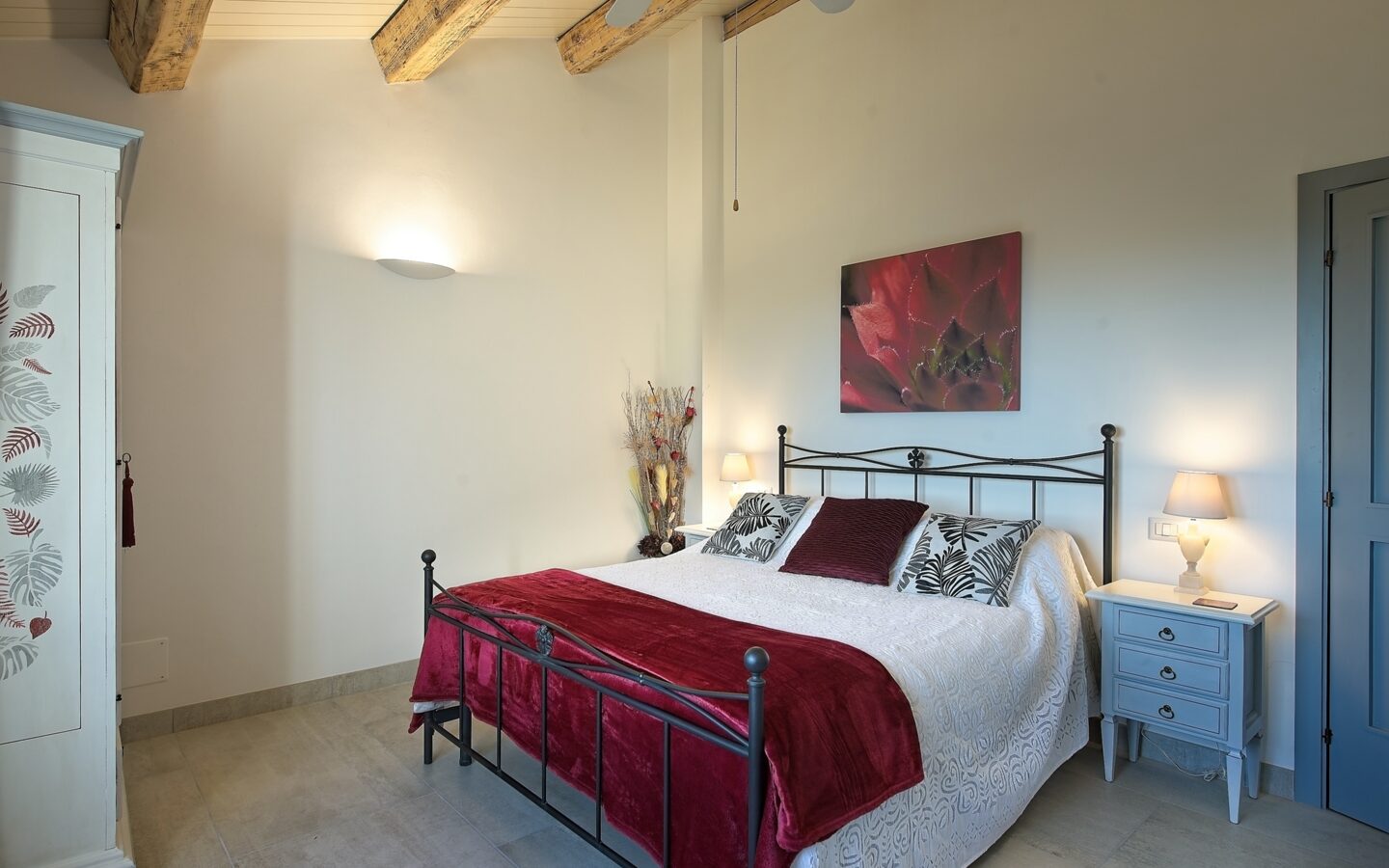 A Prestigious Property Blending Modern Luxury With Authentic Rural Charm In San Lorenzo, Treia
