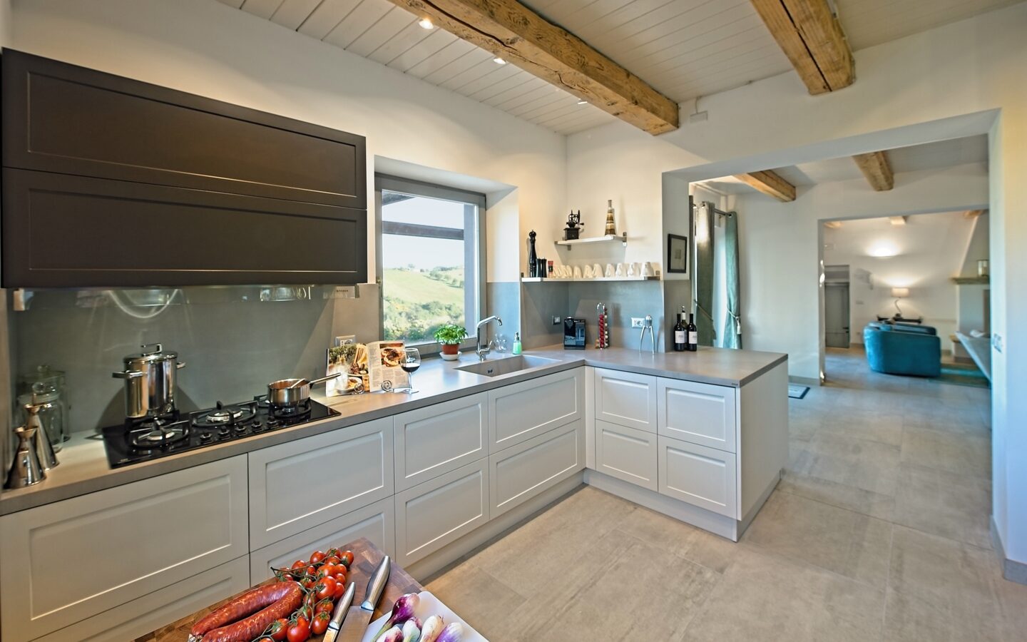 A Prestigious Property Blending Modern Luxury With Authentic Rural Charm In San Lorenzo, Treia