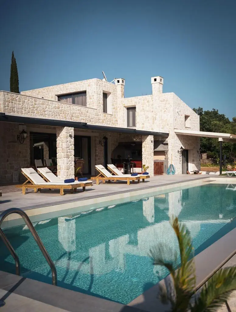Villa Of 200 M² In Corfu