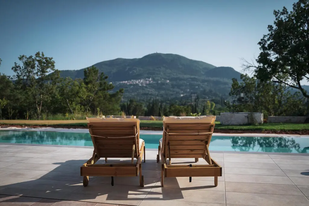 Villa Of 200 M² In Corfu