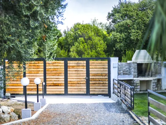 4-bedroom Detached House In Corfu, Greece (170 M²)