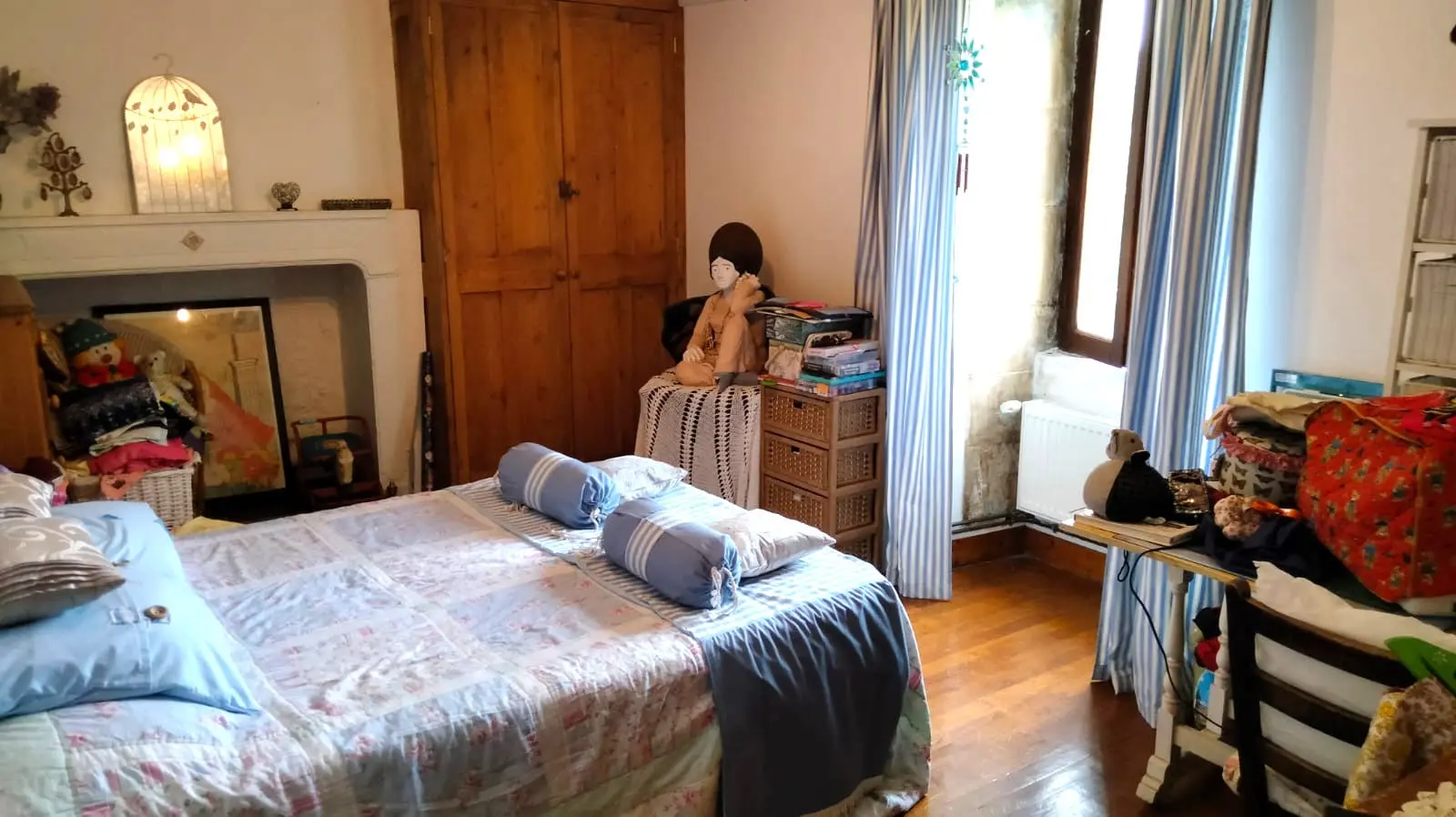 Country House Of 3 M² With 3 Bedrooms, Gîte, Pool, Outbuildings In Fontenille