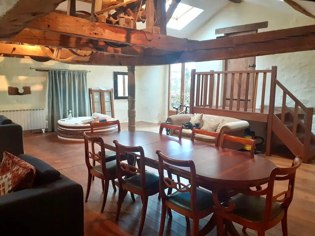 Gîte Of 3.8 Ha With Views, Outbuildings, Woodland In Lakeside Paradise