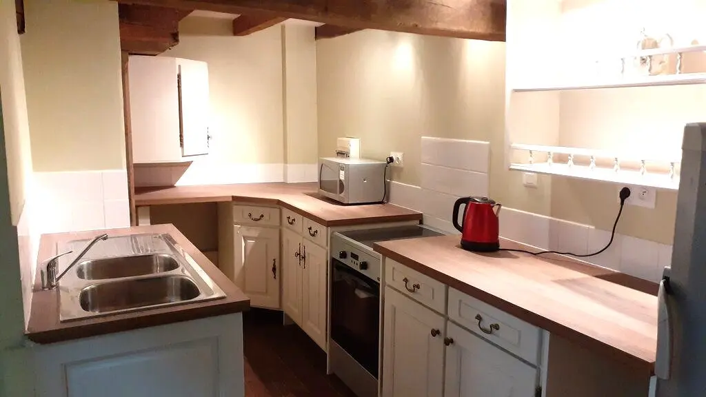 Gîte Of 3.8 Ha With Views, Outbuildings, Woodland In Lakeside Paradise