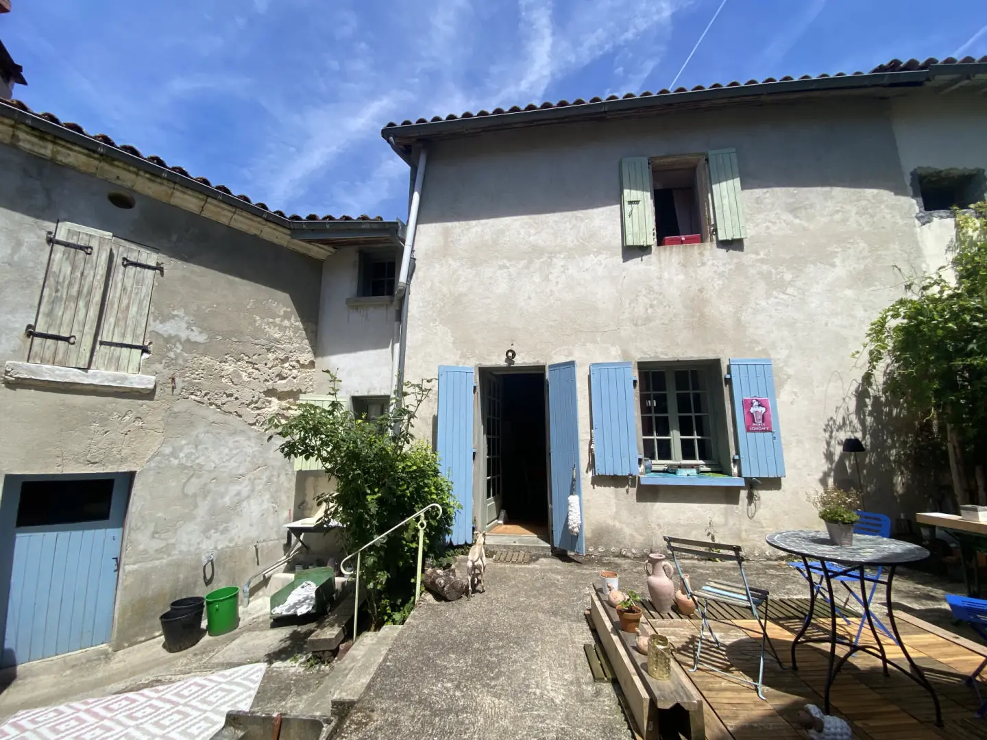 House Of 150 M² With Church View In Chalais