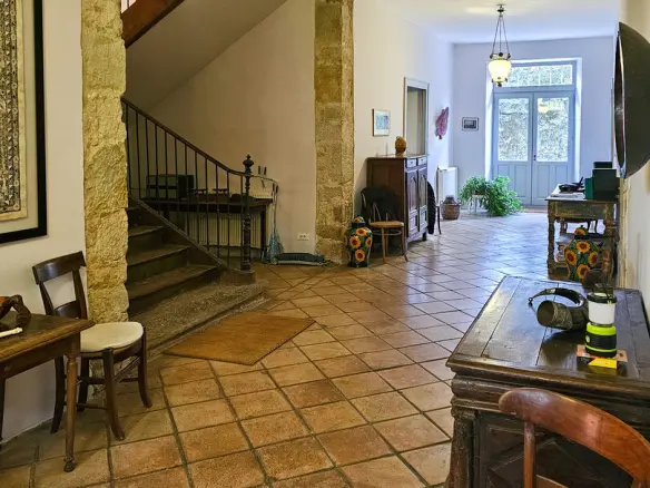 6-bedroom Country House In Saint-michel-de-lanes, France (495 M²)
