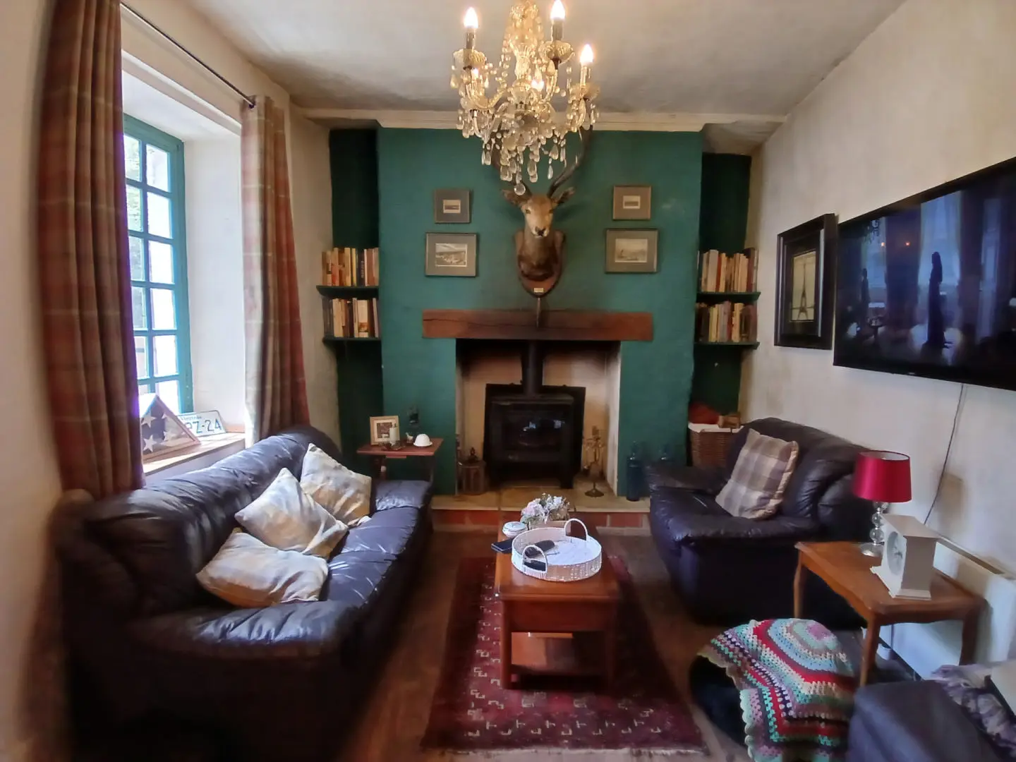 Village House Of 14 Rooms With Château Views In Dordogne
