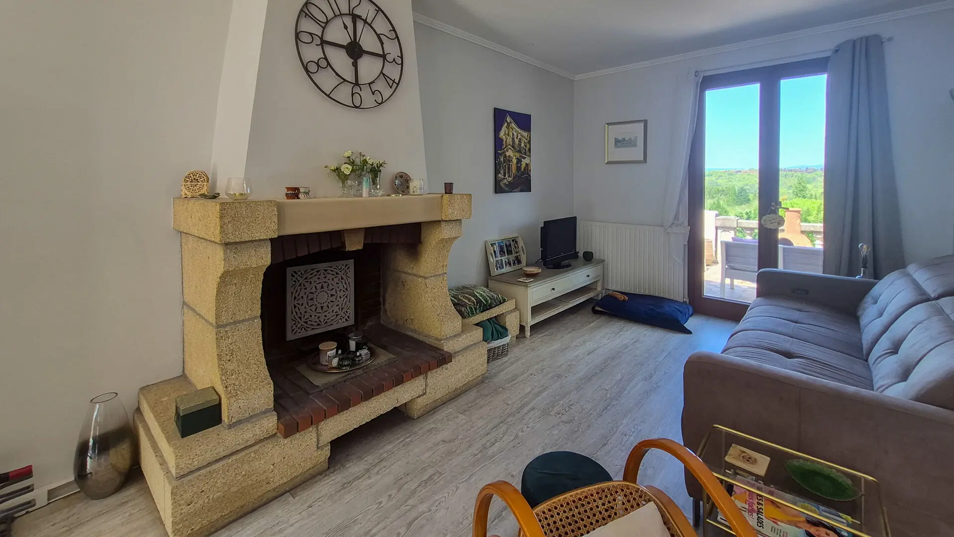 4-bedroom Villa In Palaja, France (130 M²)