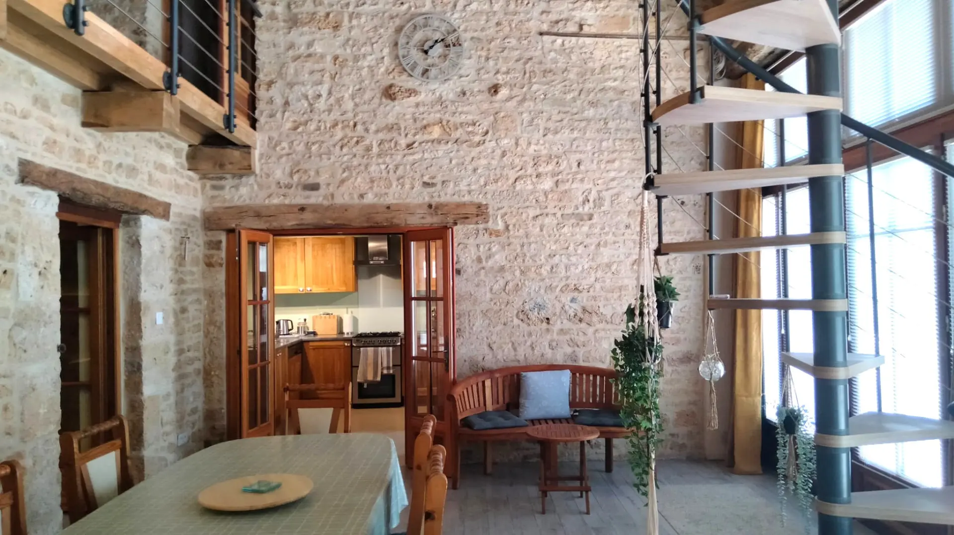 Detached Village House Of 0 M² With Views And Country Gardens In Verteuil