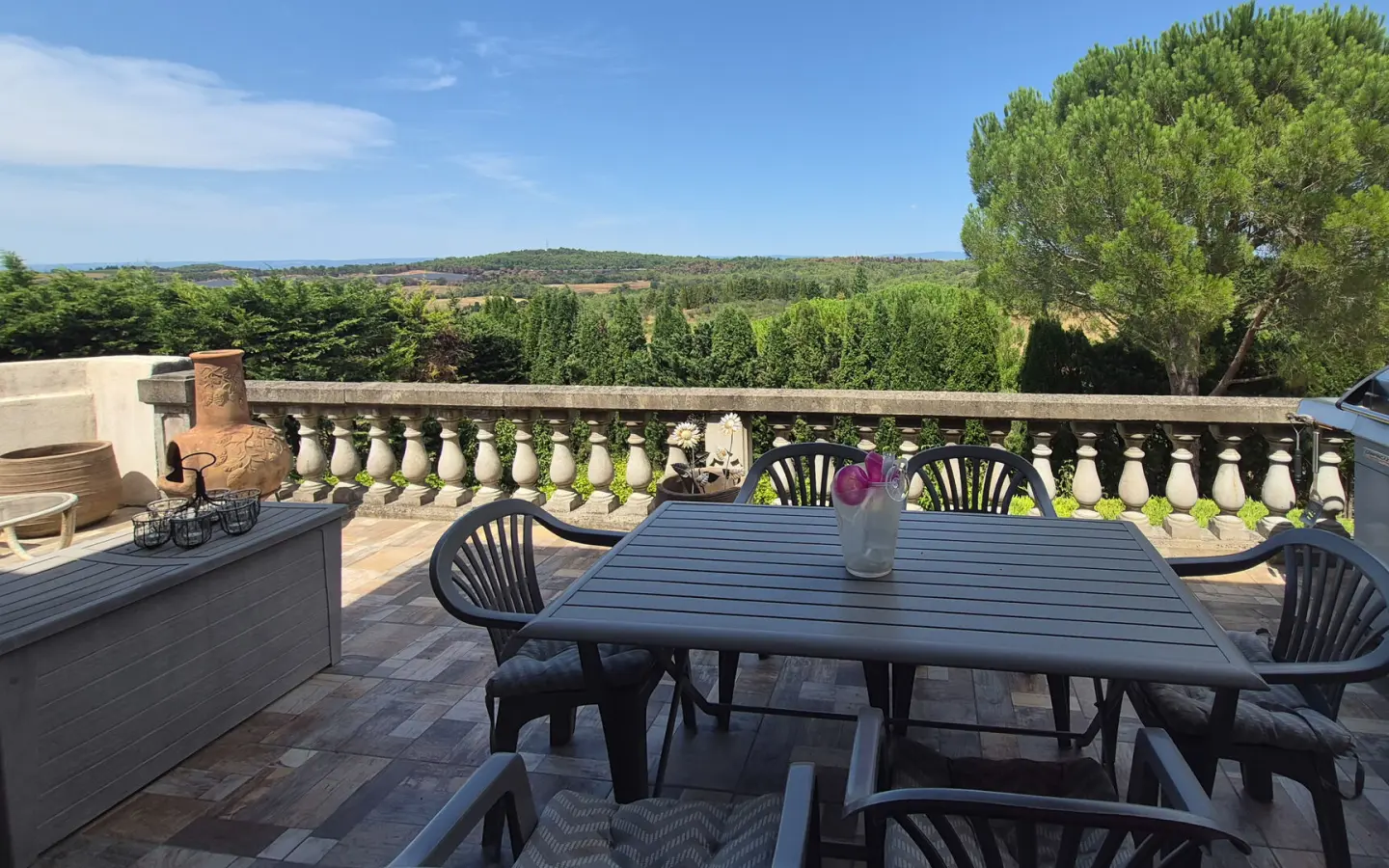 4-bedroom Villa In Palaja, France (130 M²)