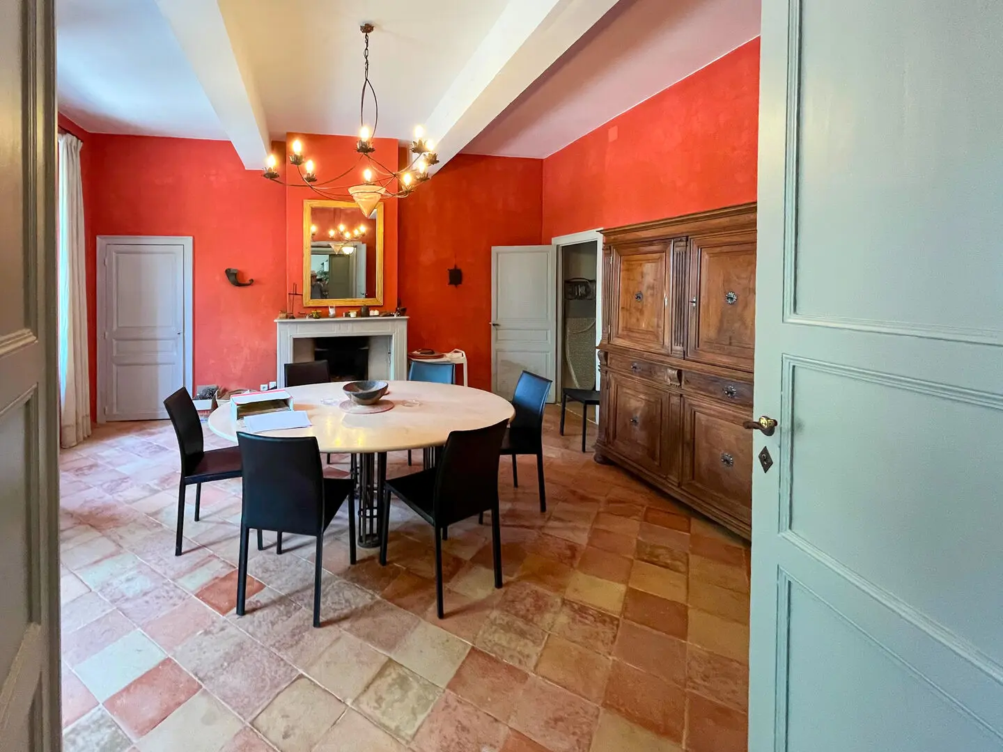 Manor Of 5,000 M² With Independent Accommodation And Pool In Lauragais