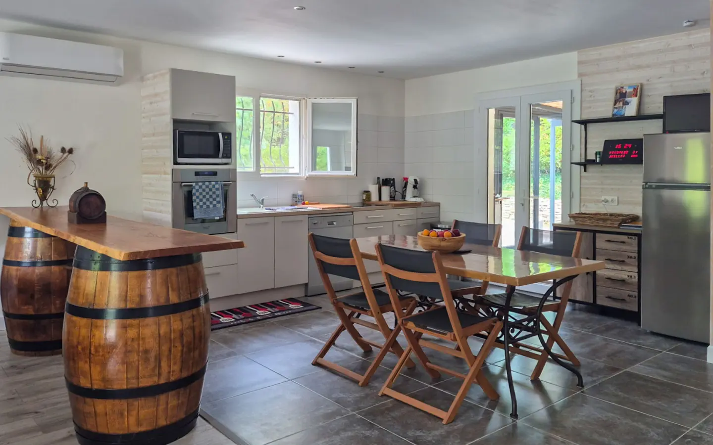 3-bedroom House In Alairac, France (107 M²)