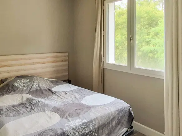 3-bedroom House In Alairac, France (107 M²)