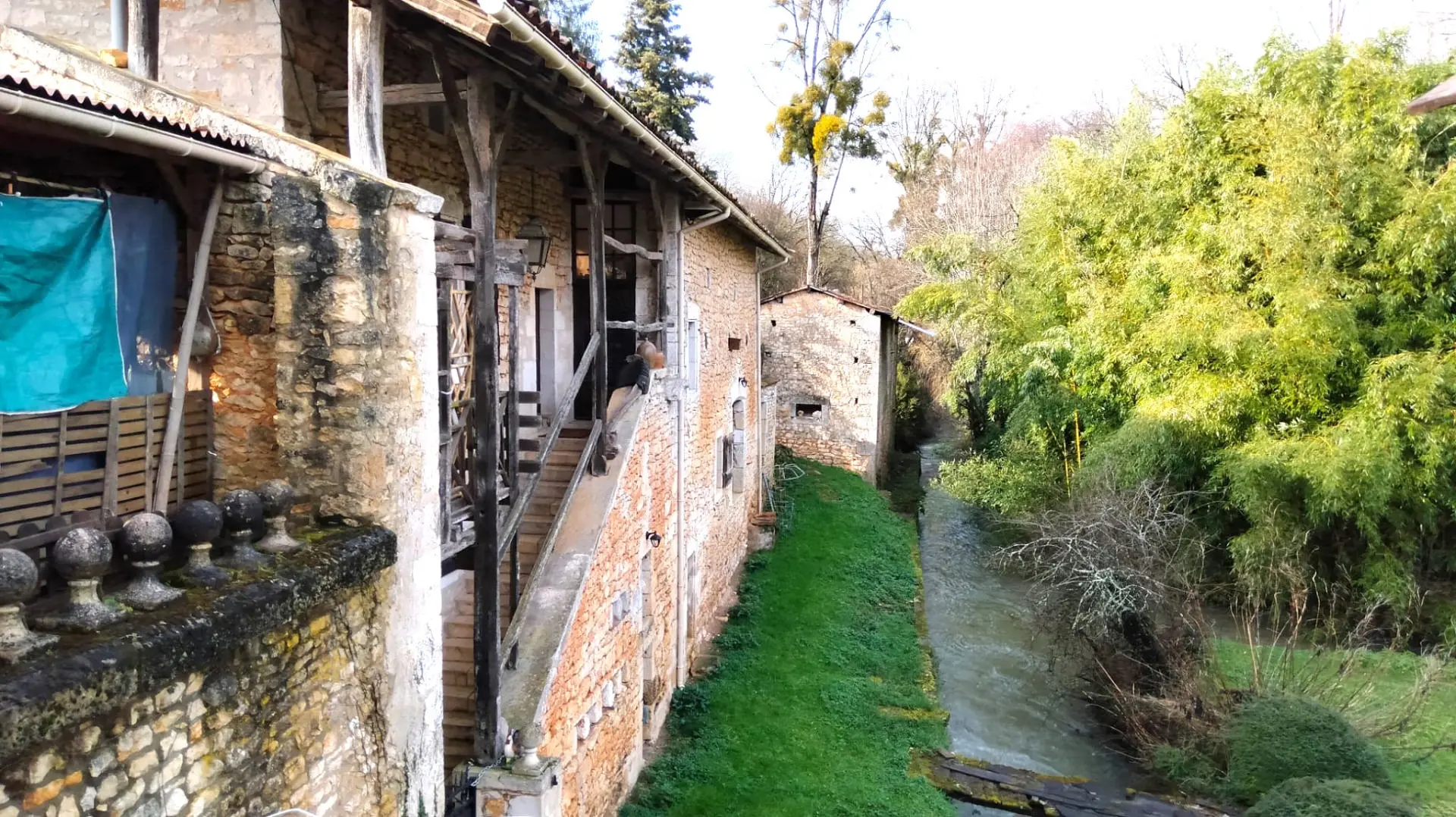 Stone Mill Of 0 M² With Pool, Outbuildings, Views In Former Old