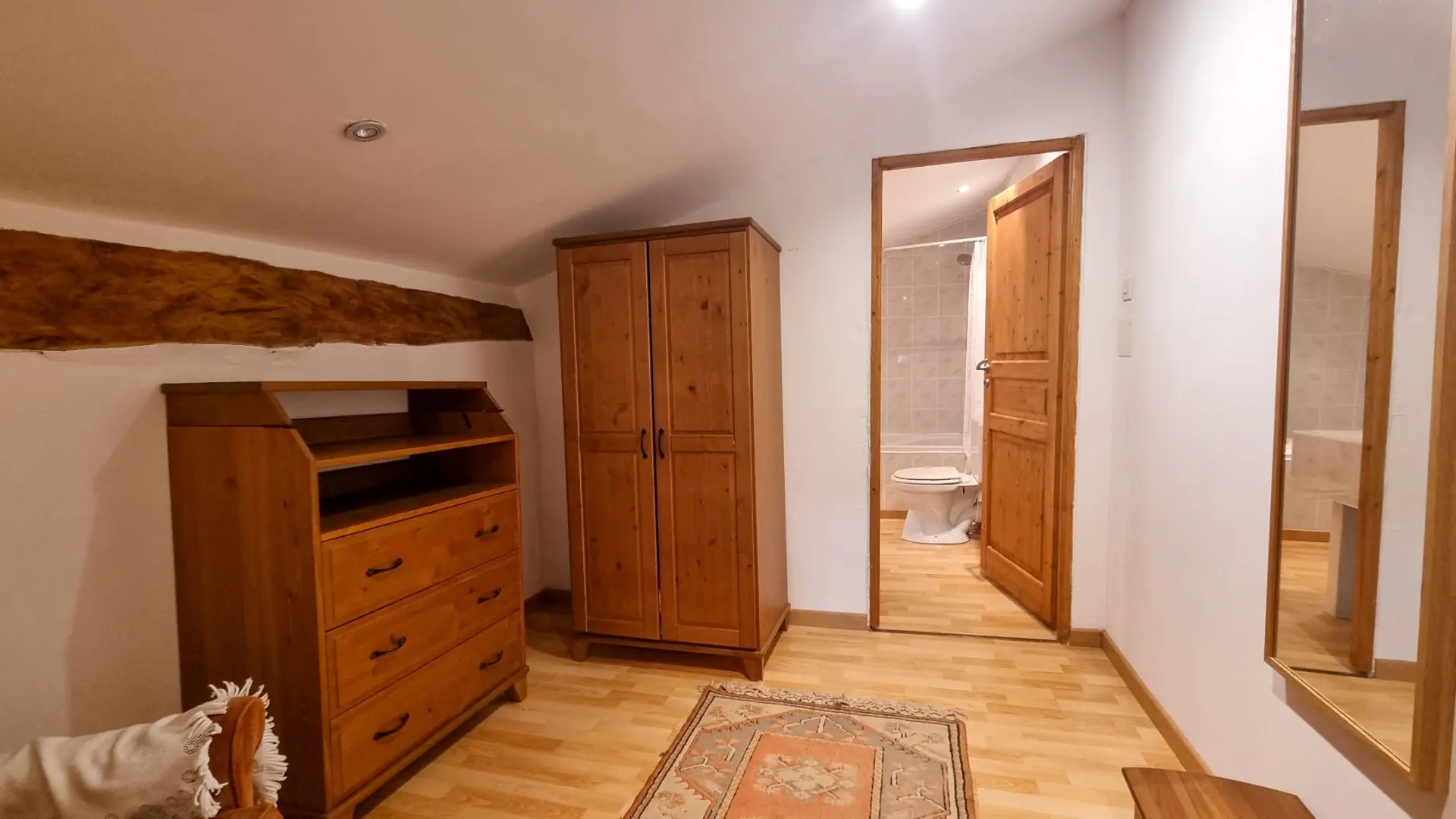 7-bedroom Stone Country Estate With Income Potential