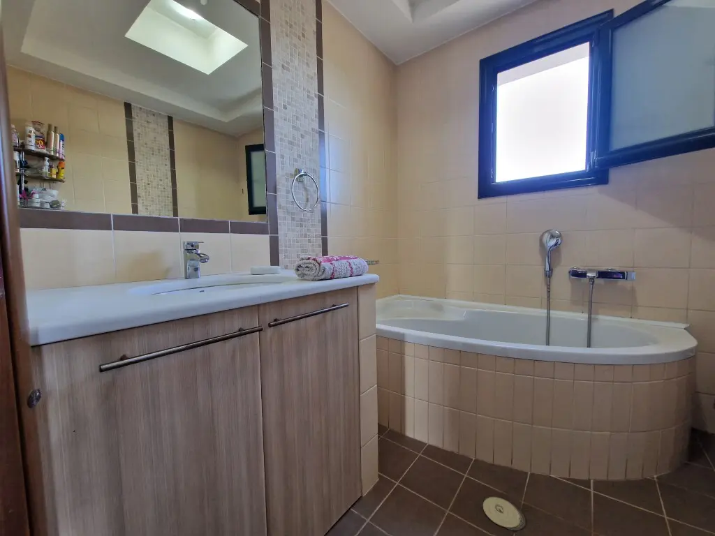 Maisonette Of 159 M² In Crete
