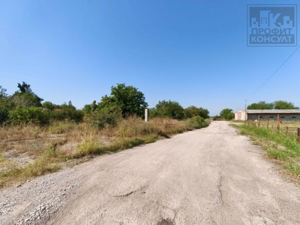 House Of 150 M² With Garden In Parvomaytsi Village