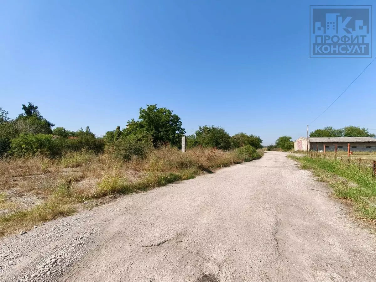 1 House Of 150 M² With Garden In Parvomaytsi Village