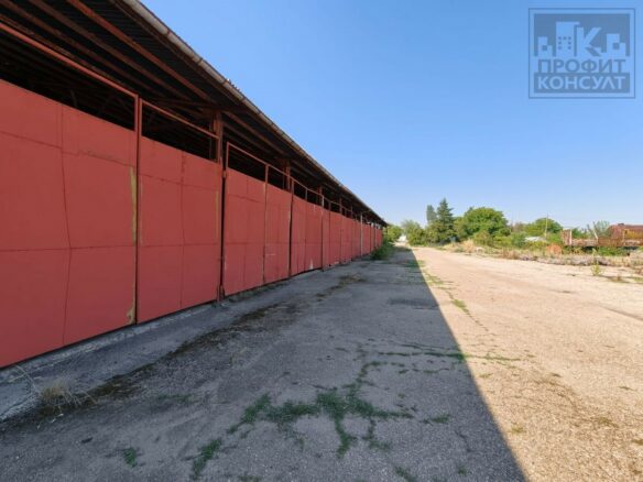 Plot Of Land With Warehouse In Parvomaytsi Village, Gorna Oryahovitsa Municipality