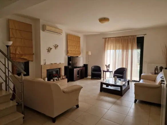 3-bedroom Maisonette In Chersonisos, Greece (159 M²)