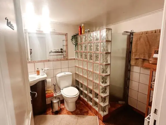 3-bedroom Flat In Nea Chalkidona, Greece (137 M²)