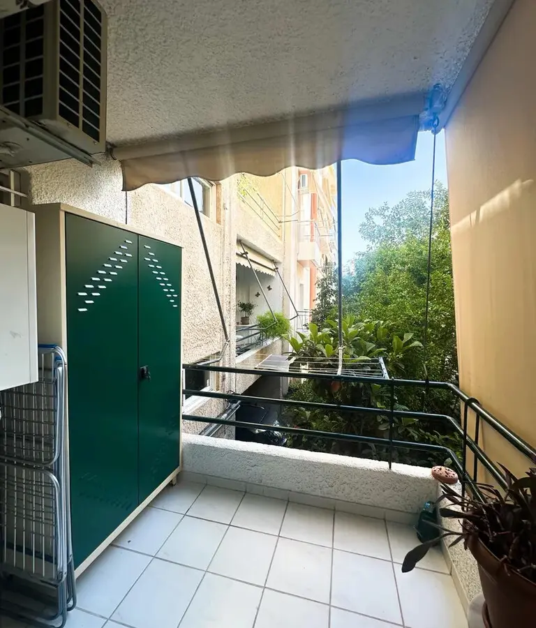 Flat Of 137 M² In Attica