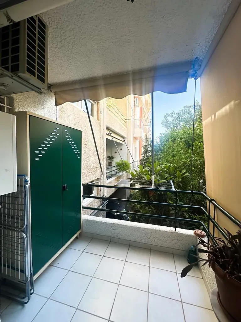 Flat Of 137 M² In Attica
