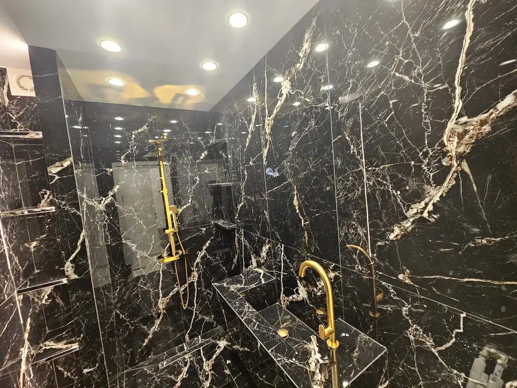Flat Of 130 M² In Athens