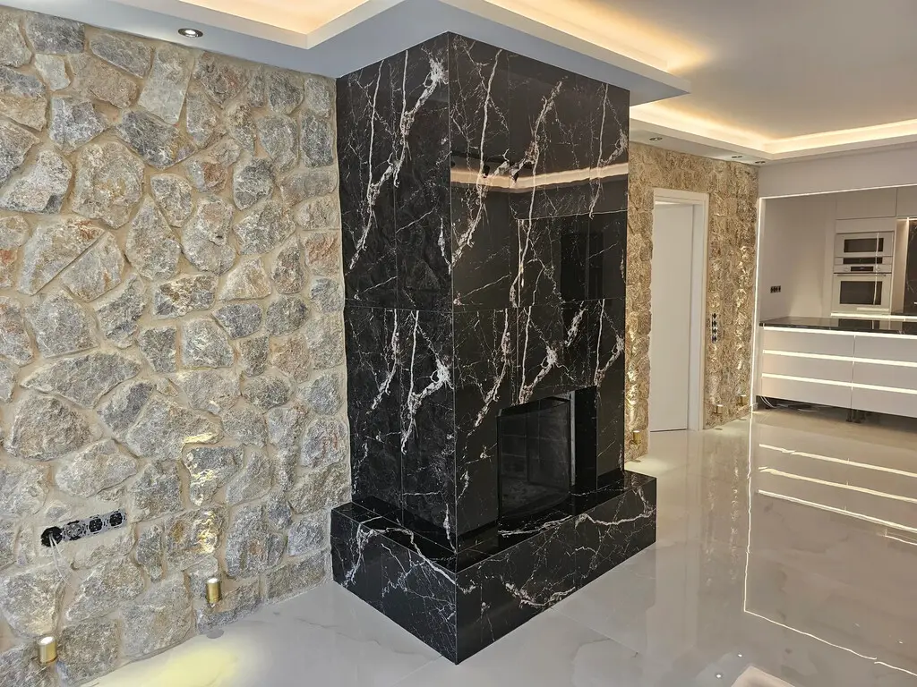 Flat Of 130 M² In Athens