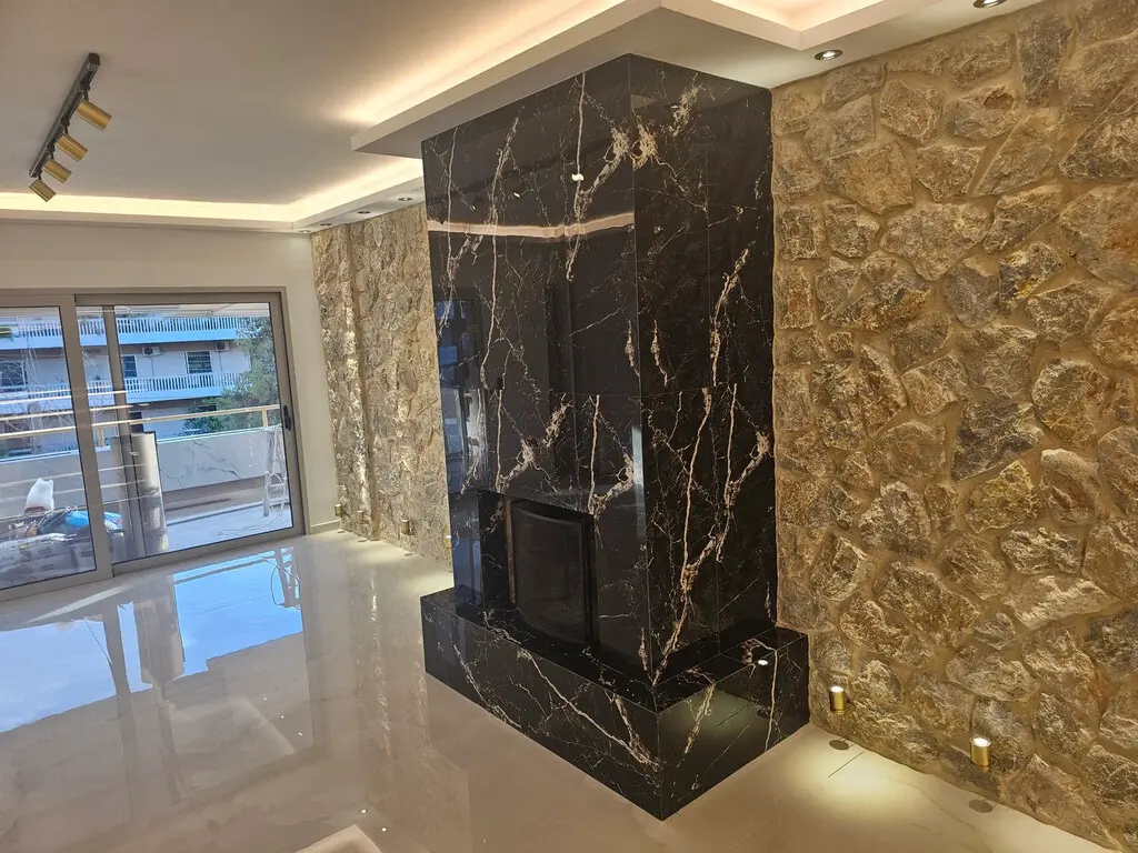 Flat Of 130 M² In Athens