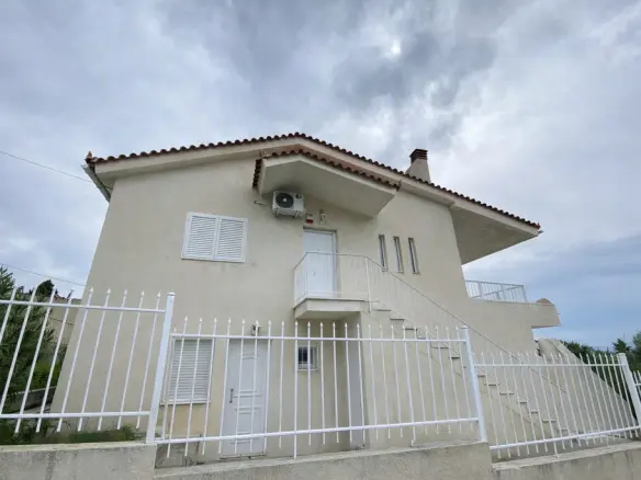 3-bedroom Detached House In Soligeia, Greece (247 M²)