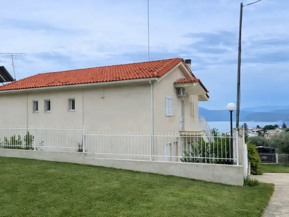 3-bedroom Detached House In Soligeia, Greece (247 M²)