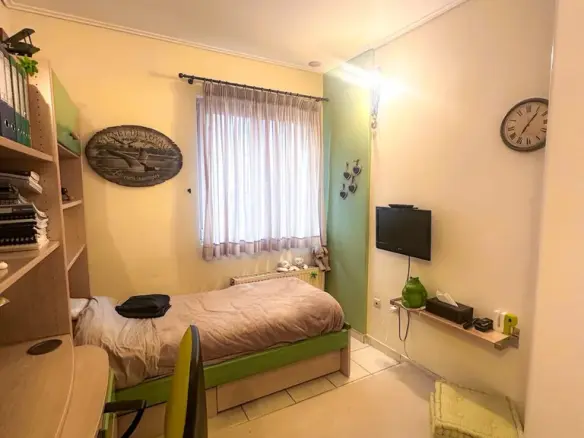 3-bedroom Flat In Nea Chalkidona, Greece (137 M²)