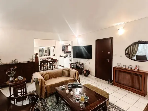 3-bedroom Flat In Nea Chalkidona, Greece (137 M²)