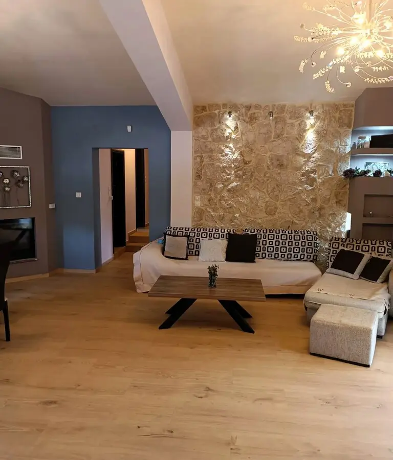 Detached House Of 190 M² In Peloponnese