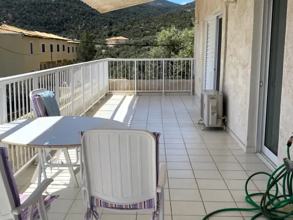 3-bedroom Detached House In Soligeia, Greece (247 M²)